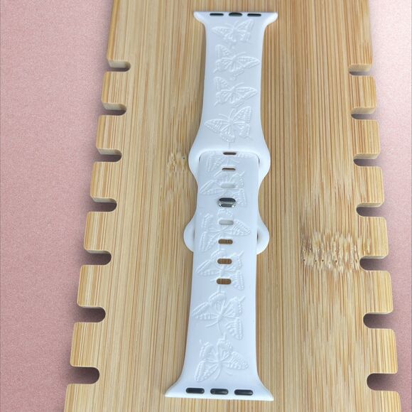 Apple Watch Band Butterfly Silicone Strap Buckle White 42/44/45/49mm NWT - Picture 2 of 10